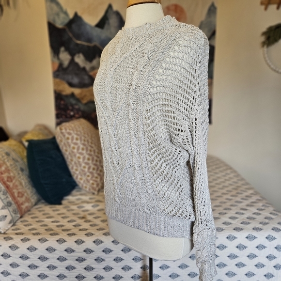 Brandy Melville Cream Gray Cable Knit Sweater One Size Italy Slouchy Cozy - Picture 6 of 10